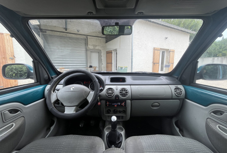 Renault Kangoo I Break Phase 2 1.5 dCi 85 cv / KIT DISTRI NEUF + 2 PNEUS + REVISION COMPLETE