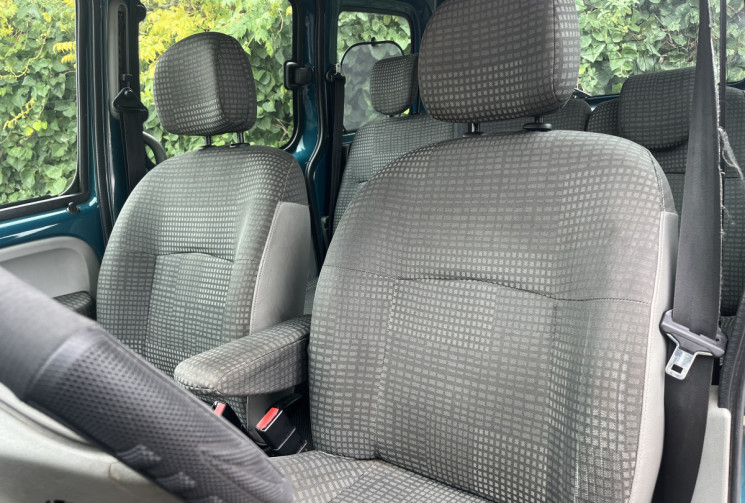 Renault Kangoo I Break Phase 2 1.5 dCi 85 cv / KIT DISTRI NEUF + 2 PNEUS + REVISION COMPLETE