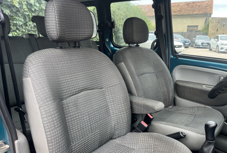 Renault Kangoo I Break Phase 2 1.5 dCi 85 cv / KIT DISTRI NEUF + 2 PNEUS + REVISION COMPLETE