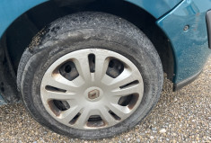 Renault Kangoo I Break Phase 2 1.5 dCi 85 cv / KIT DISTRI NEUF + 2 PNEUS + REVISION COMPLETE