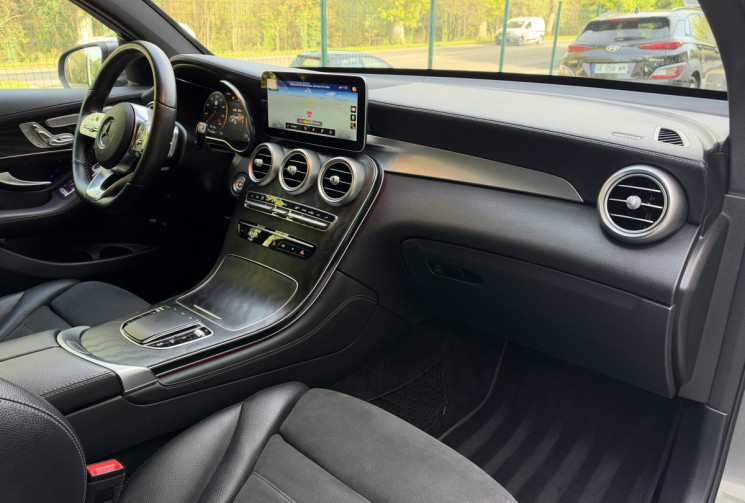 Mercedes GLC Coupé AMG Line 300d 245 4Matic 9G-Tronic / Carplay / 360° / Siege elec chauff/ Attelage