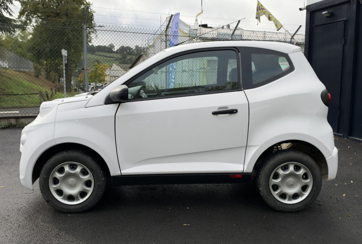 Aixam Minauto Sans permis / 2024 / 17500 km / 8ch 
