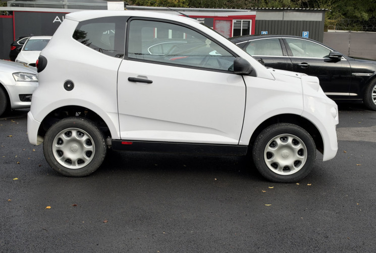 Aixam Minauto Sans permis / 2024 / 17500 km / 8ch 