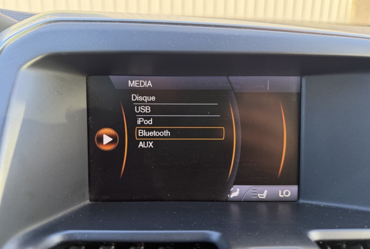Volvo XC60 D3 2.0 136 MOMENTUM BUSINESS 