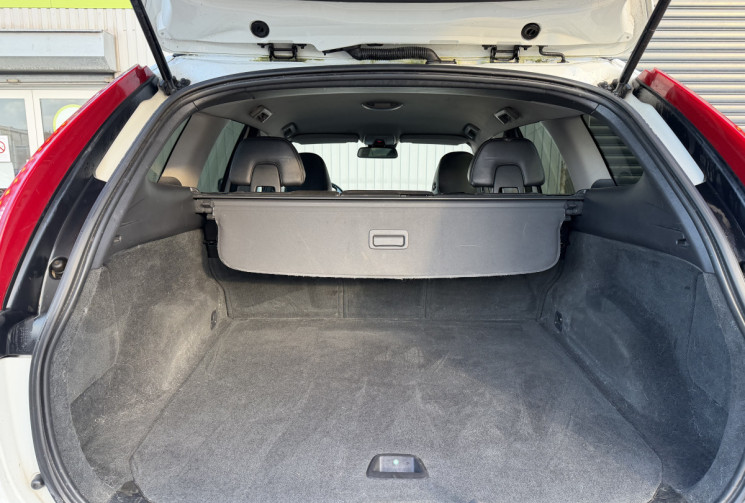 Volvo XC60 D3 2.0 136 MOMENTUM BUSINESS 