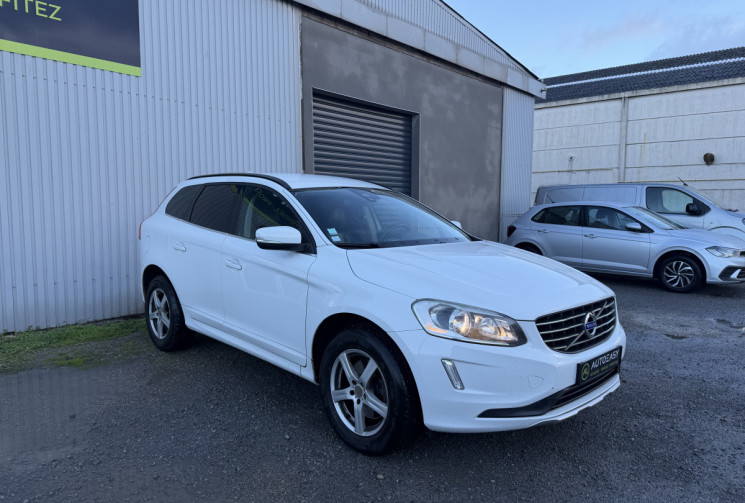 Volvo XC60 D3 2.0 136 MOMENTUM BUSINESS 