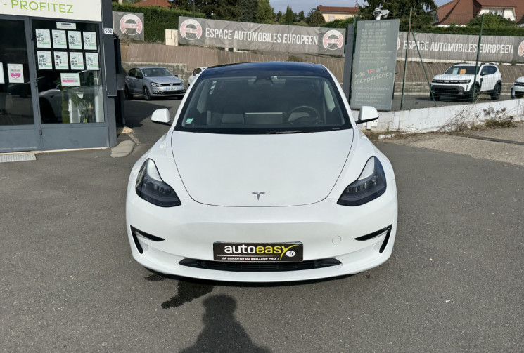 Tesla Model 3 Long Range Dual Motor 1er main