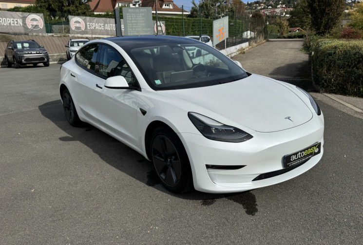 Tesla Model 3 Long Range Dual Motor 1er main
