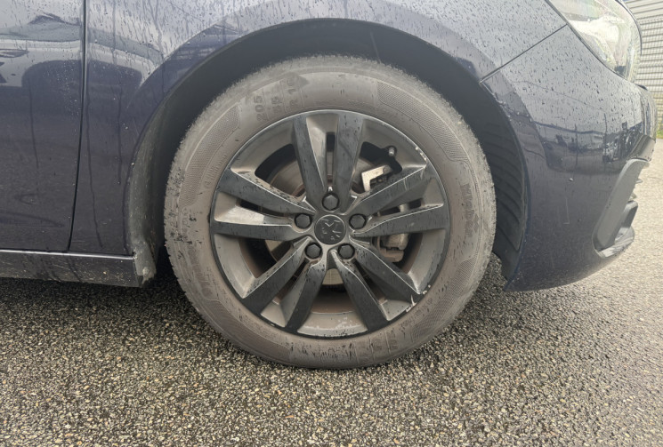 Peugeot 308 Phase II 1.5 BlueHDi EAT8 130 cv ACTIVE BUSINESS