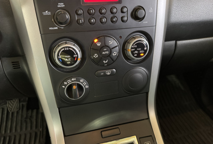 Suzuki GRAND VITARA II GARANTIE 1 AN 1.9 DDiS 4WD 129 cv
