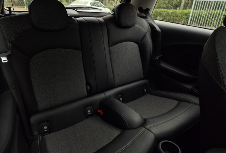 Mini Mini  One 102ch Blackfriars