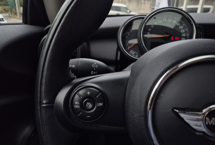 Mini Mini  One 102ch Blackfriars