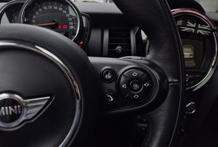 Mini Mini  One 102ch Blackfriars