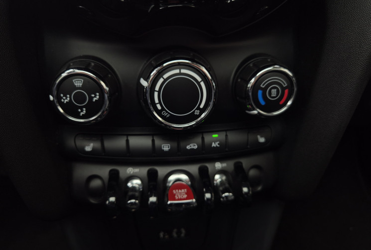 Mini Mini  One 102ch Blackfriars