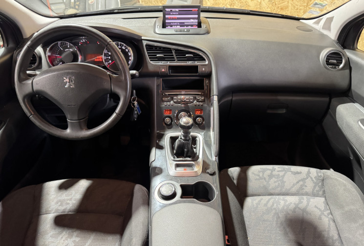 Peugeot 3008 GARANTIE 1 AN 1.6 HDi 112 cv