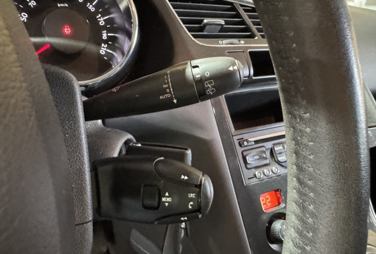 Peugeot 3008 GARANTIE 1 AN 1.6 HDi 112 cv