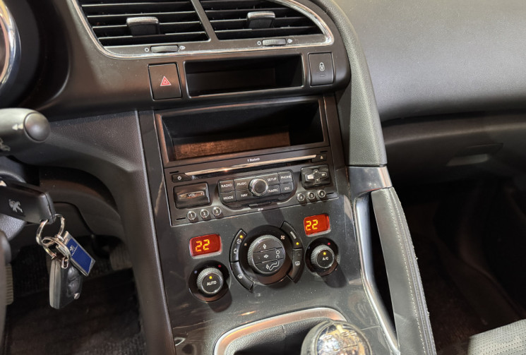 Peugeot 3008 GARANTIE 1 AN 1.6 HDi 112 cv
