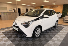 Toyota Aygo 5 PORTES Phase 2 1.0 VVTI 12V 72 / X PLAY APP / 1ERE MAIN 