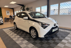 Toyota Aygo 5 PORTES Phase 2 1.0 VVTI 12V 72 / X PLAY APP / 1ERE MAIN 