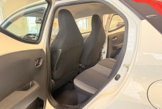 Toyota Aygo 5 PORTES Phase 2 1.0 VVTI 12V 72 / X PLAY APP / 1ERE MAIN 