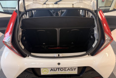 Toyota Aygo 5 PORTES Phase 2 1.0 VVTI 12V 72 / X PLAY APP / 1ERE MAIN 
