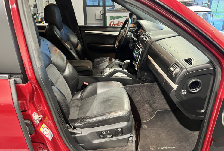 Porsche Cayenne 4.8 V8 AWD Tiptronic S 405 cv GTS