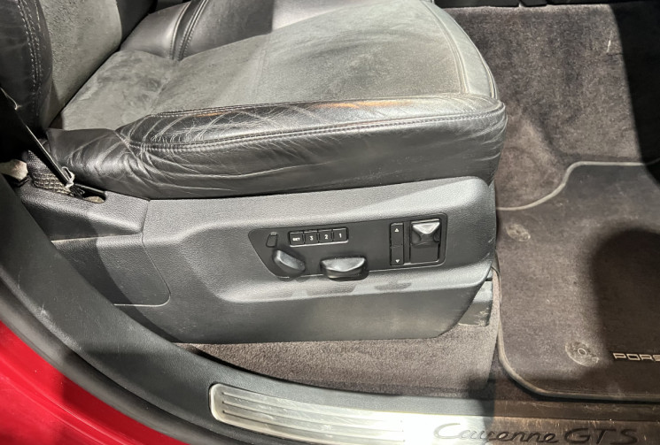 Porsche Cayenne 4.8 V8 AWD Tiptronic S 405 cv GTS