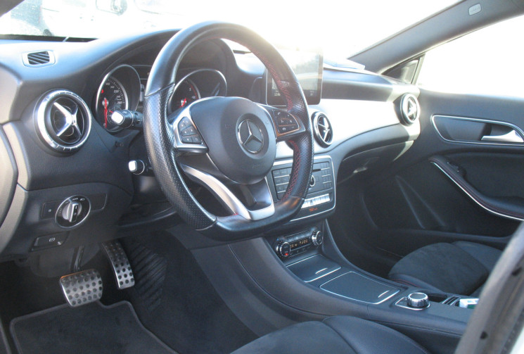 Mercedes CLA SHOOTING BRAKE 200d AMG LINE 7G-DCT