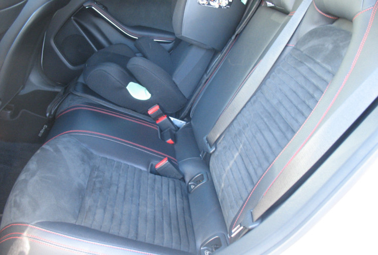 Mercedes CLA SHOOTING BRAKE 200d AMG LINE 7G-DCT