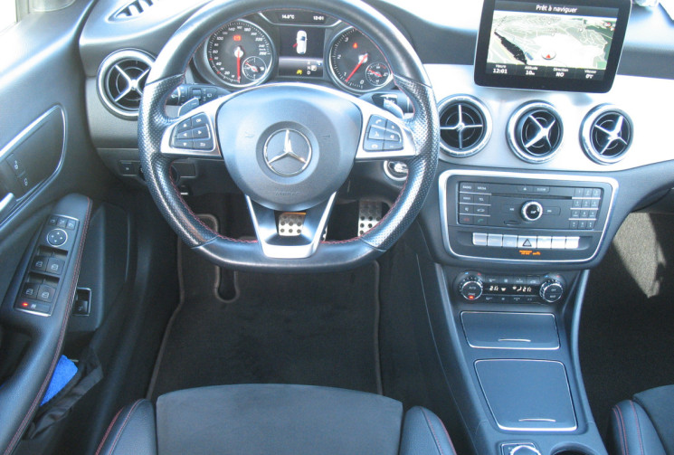 Mercedes CLA SHOOTING BRAKE 200d AMG LINE 7G-DCT