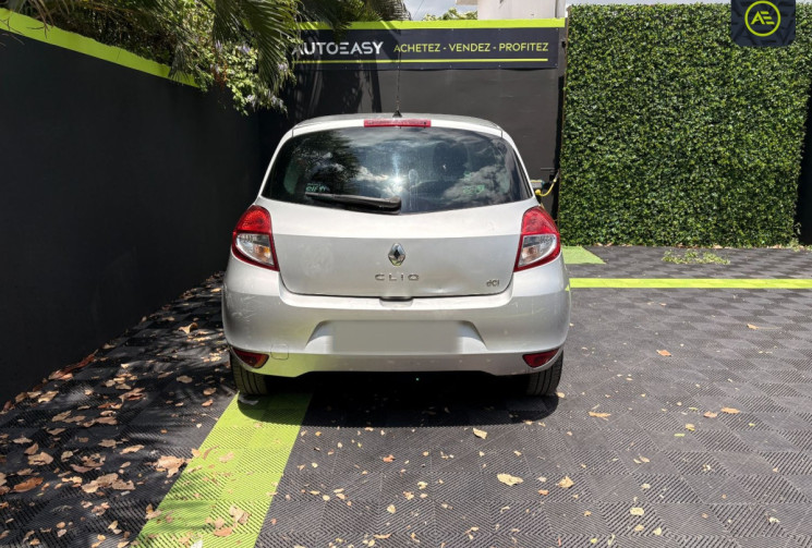 Renault Clio  1.5 DCI 75CV