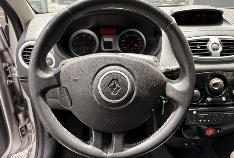 Renault Clio  1.5 DCI 75CV