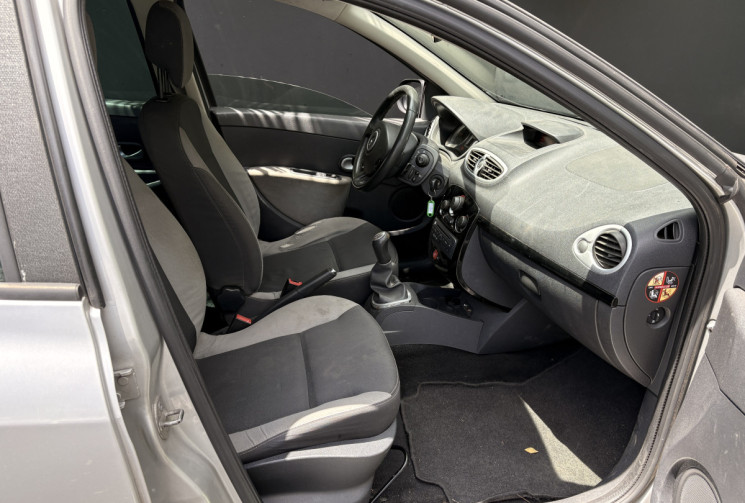Renault Clio  1.5 DCI 75CV