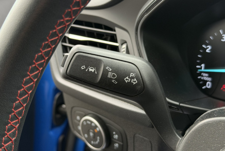 Ford Focus 1.0 EcoBoost 125ch - ST Line