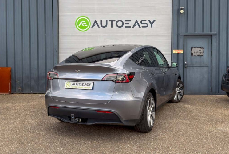 Tesla Model Y PROPULSION STANDARD RANGE 60kWh 300cv SOH 96% ATTELAGE GRIS STEALTH