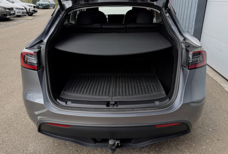 Tesla Model Y PROPULSION STANDARD RANGE 60kWh 300cv SOH 96% ATTELAGE GRIS STEALTH