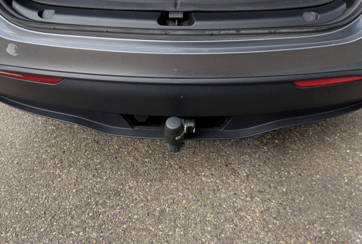 Tesla Model Y PROPULSION STANDARD RANGE 60kWh 300cv SOH 96% ATTELAGE GRIS STEALTH