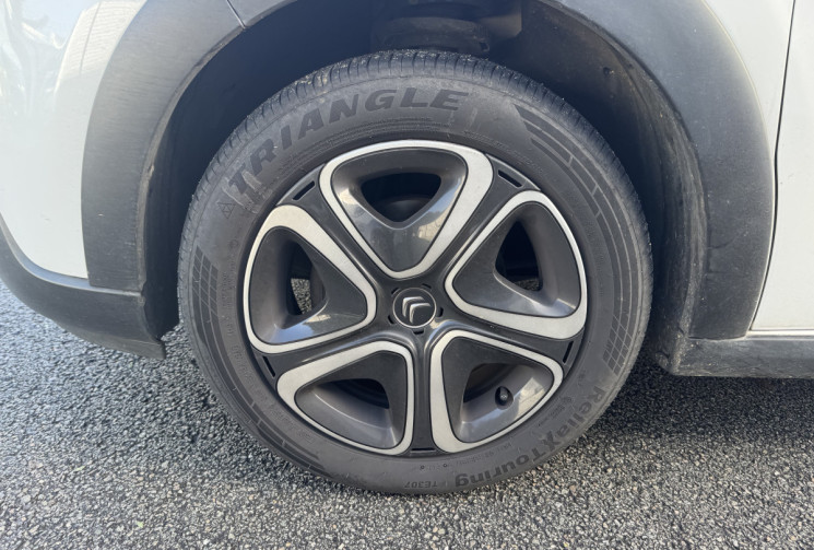 Citroën C3 III Phase 2 1.5 BlueHDi BVM6 102 cv FEEL PACK
