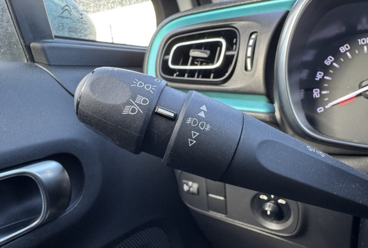 Citroën C3 III Phase 2 1.5 BlueHDi BVM6 102 cv FEEL PACK