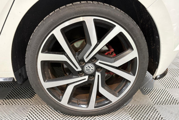 Volkswagen Polo  VI (6) GTI 2.0 TFSI 16V GPF BMT DSG6 200 cv Boîte auto