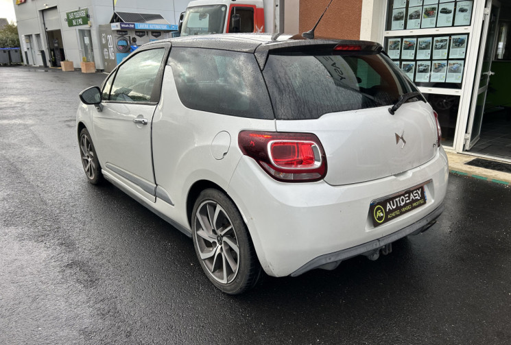 DS DS 3 1.2 PureTeck 130 cv Sport Chic Distribution ok