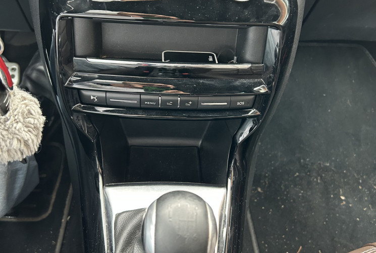 DS DS 3 1.2 PureTeck 130 cv Sport Chic Distribution ok