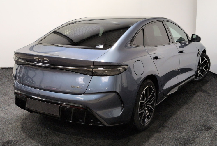 Byd SEAL Design 82,5 kWh 313 ch RWD Atlantis Grey