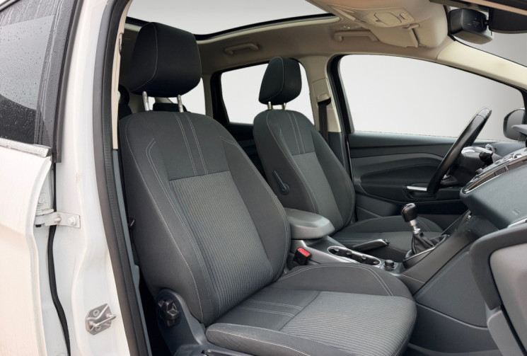 Ford C-MAX 1.6 TDCI 115 FAP TITANIUM / ATTELAGE / TOIT PANORAMIQUE