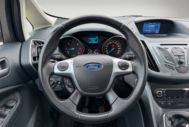 Ford C-MAX 1.6 TDCI 115 FAP TITANIUM / ATTELAGE / TOIT PANORAMIQUE