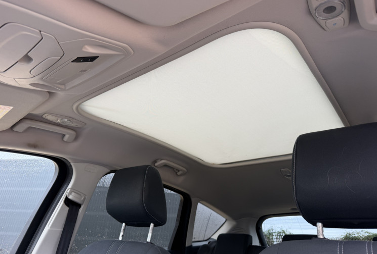Ford C-MAX 1.6 TDCI 115 FAP TITANIUM / ATTELAGE / TOIT PANORAMIQUE