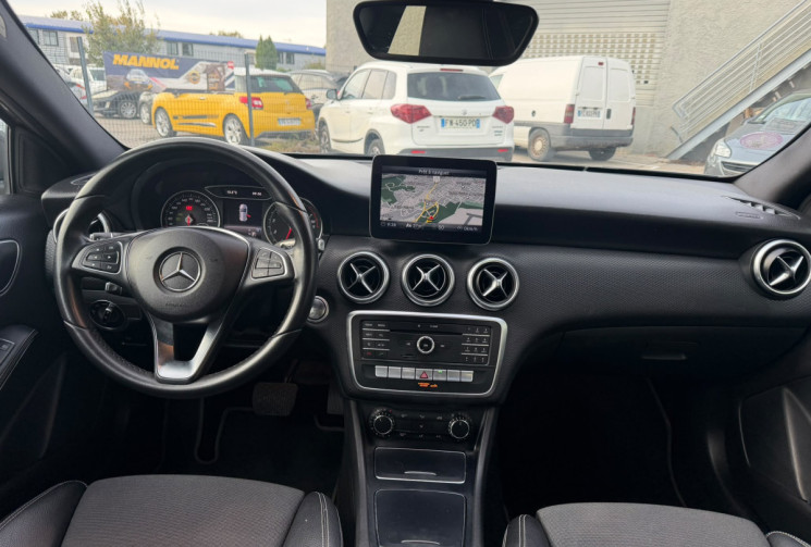 Mercedes Classe A 180 ESSENCE PHASE 2 / APPLE CAR PLAY / SUIVI OK/ REVISEE / GARANTIE