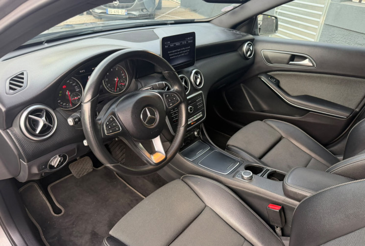 Mercedes Classe A 180 ESSENCE PHASE 2 / APPLE CAR PLAY / SUIVI OK/ REVISEE / GARANTIE