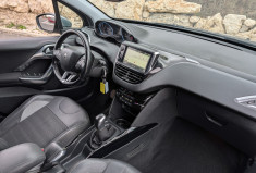 Peugeot 2008 hdi 100 cv allure