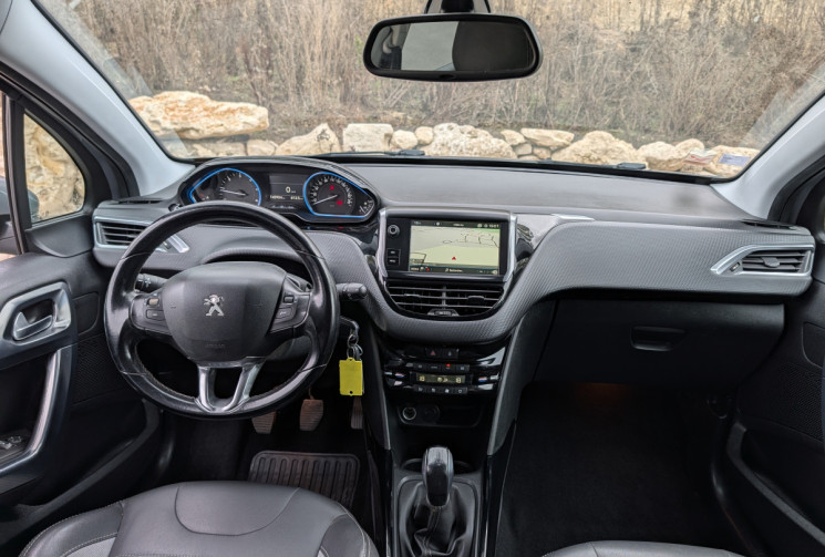 Peugeot 2008 hdi 100 cv allure